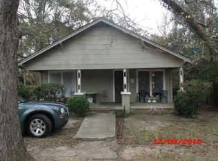 402 6th Ave SE, Moultrie, GA 31768