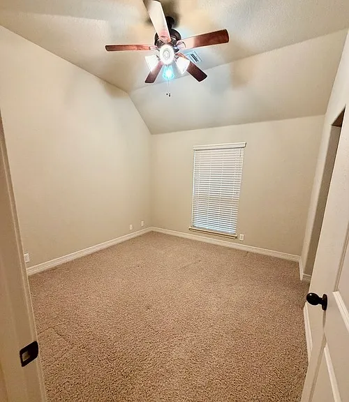 21706 Chaucer Hl — Photo 17