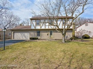 521 S 14th St, St Charles, IL 60174