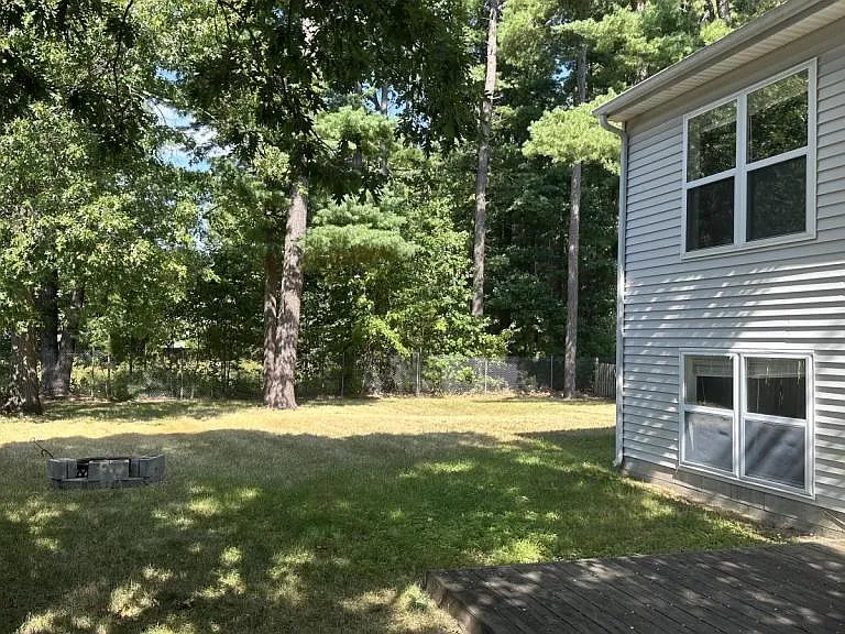 21 Skylark Dr — Photo 15