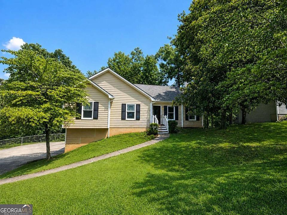 1st image of 182 Shallow Ridge Ln NE