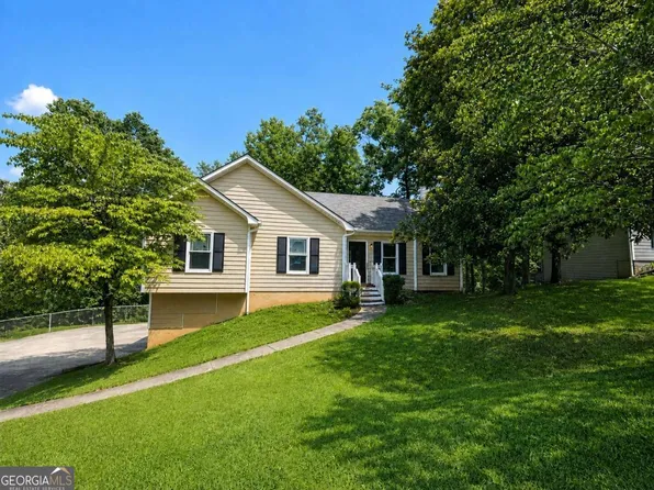 182 Shallow Ridge Ln NE, Kennesaw, GA 30144