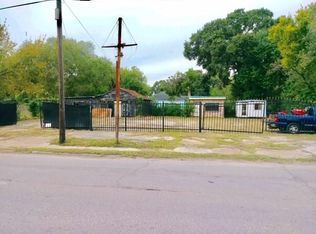 7020 Cullen Blvd, Houston, TX 77021