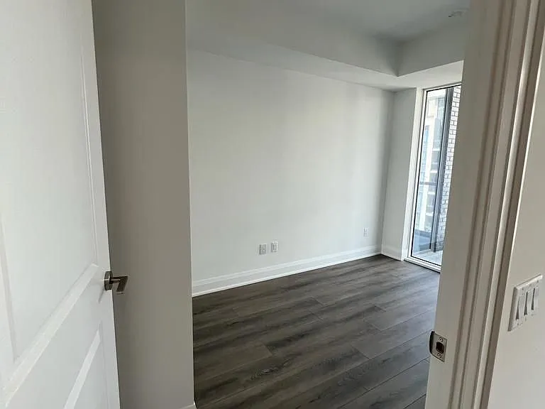 20 Gatineau Dr #1511 — Photo 17