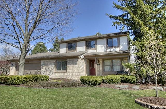 1st image of 12072 Beacon Hill Dr