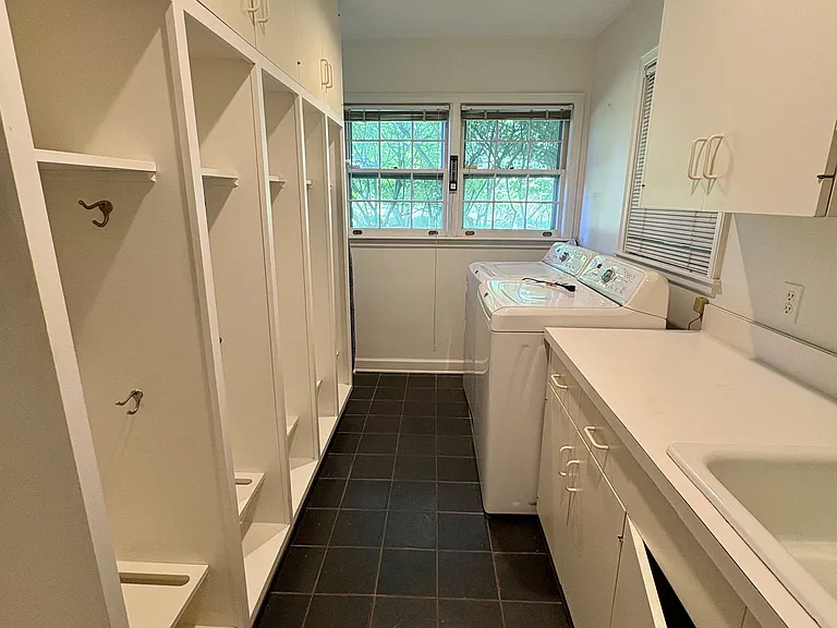 Laundry / Mudroom