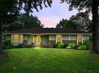 1812 SW 14th St, Blue Springs, MO 64015