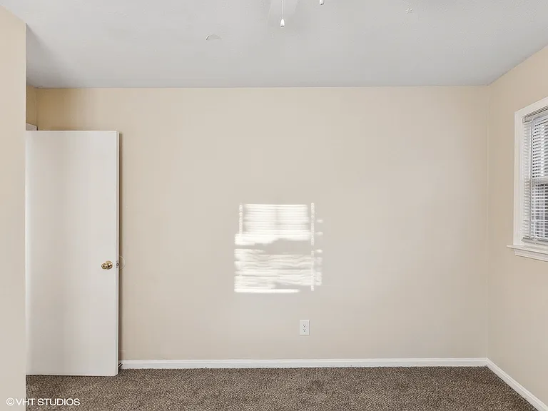 1 and 2 Bedroom Floor Plans
