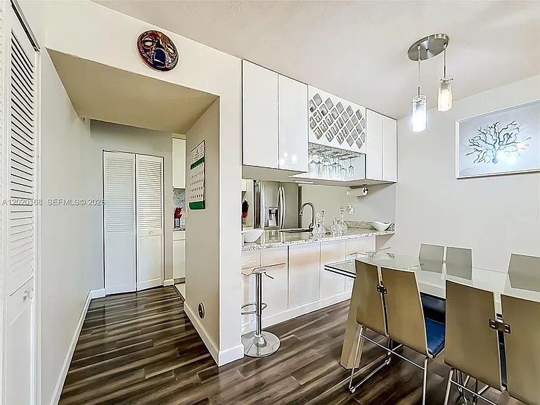 18296 Mediterranean Blvd #404 — Photo 10