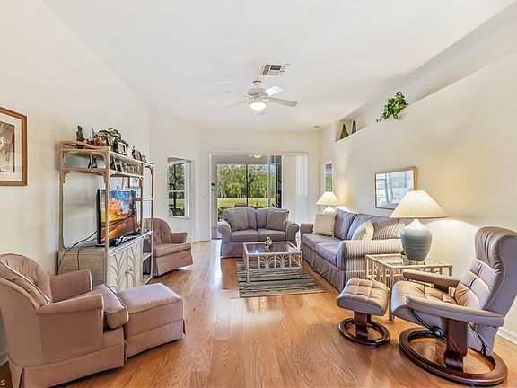 4th image of 14904 Hickory Greens Ct