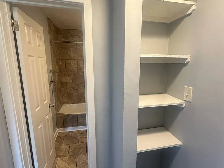 3-9 Benefield Place — Photo 9