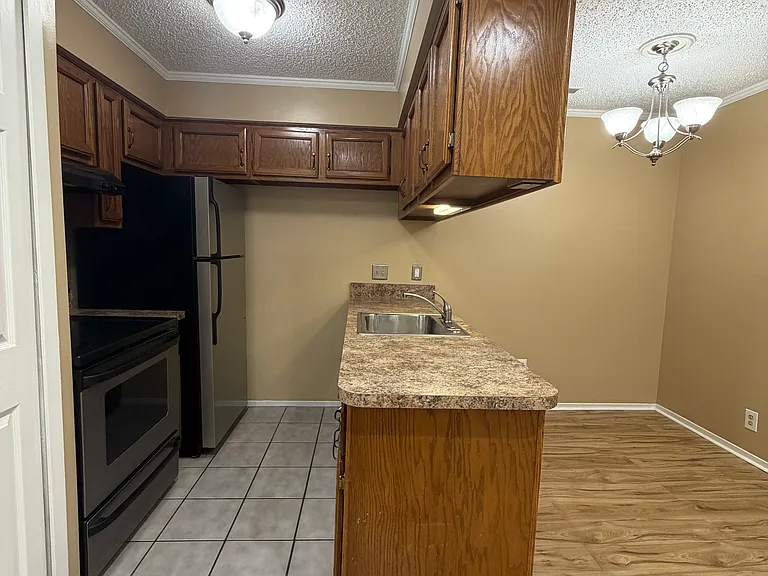 34917 Hamilton Dr #2 — Photo 14