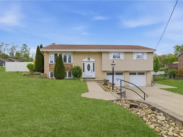 4209 Frederick Dr, New Kensington, PA 15068