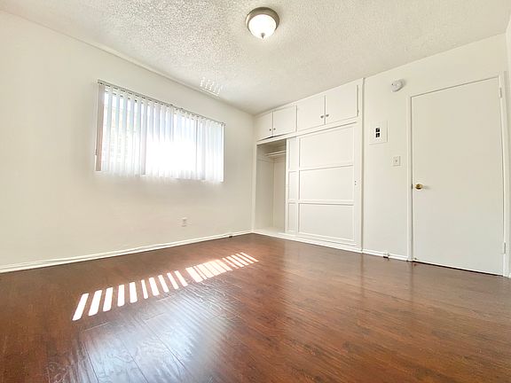 5th image of 3718 Mentone Ave #9A