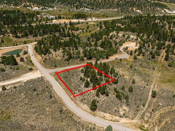 2620 N Carter Cir, Alton, UT 84710