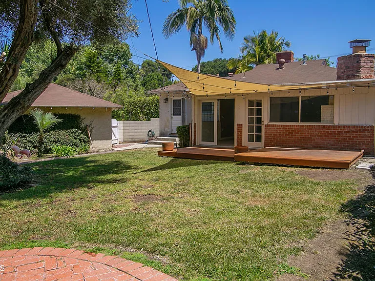 7601 Flight Ave — Photo 34