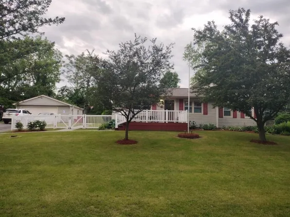 315 Hatch Rd, Horton, MI 49246