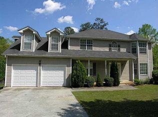 2707 Crestworth Ln, Buford, GA 30519