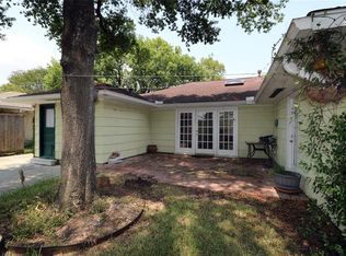 3855 Tartan Ln, Houston, TX 77025