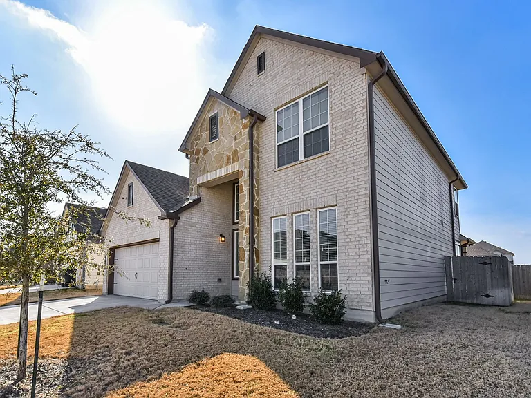 6306 Golden Gate Dr — Photo 7