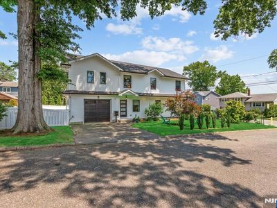 21 Briarcliffe Rd, Bergenfield, NJ, 07621