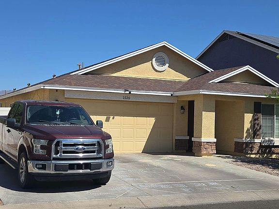 3rd image of 1520 E Hobble Creek Dr