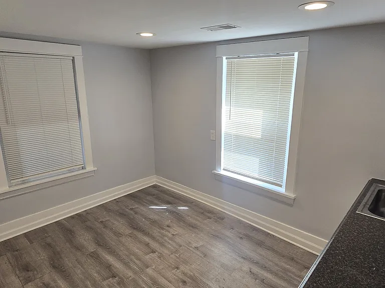5143 N McVicker Ave #2 — Photo 12
