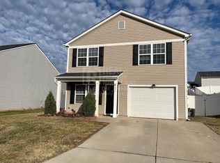 2276 Sage Meadows Dr, Winston Salem, NC 27127