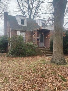 122 W 5th Street, West Islip, NY, 11795