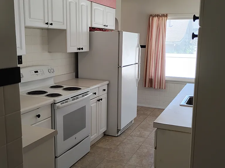 3019 E Boone Ave #A — Photo 11