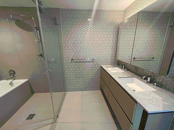 4th image of 1000 Auahi St #1207