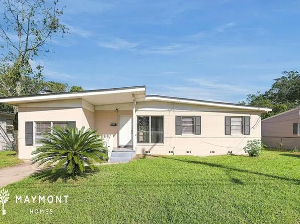 10235 Briarcliff Rd E, Jacksonville, FL 32218