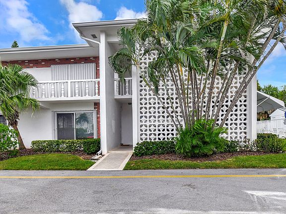 2nd image of 4501 S Ocean Blvd #8-G