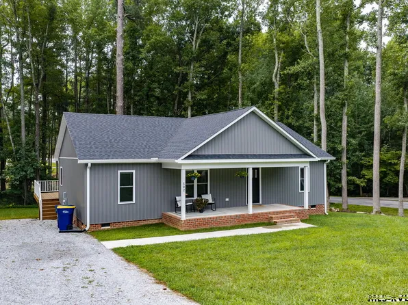 502 Poplar Ln, South Hill, VA 23970
