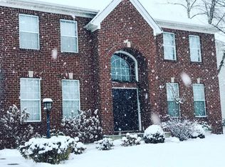 7447 Old Lantern Dr SE, Caledonia, MI 49316