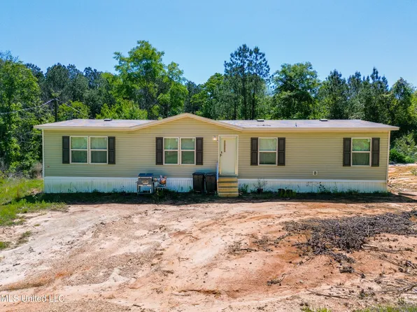 352 Berry Lott Rd, Magee, MS 39111