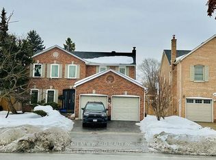 171 Carlton Rd, Markham, ON L3R3L7