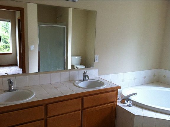 4th image of 20620 73rd Avenue Ct E