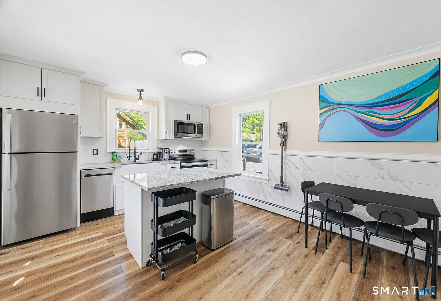 1 bed, 1.0 bath, 1000 sqft, $2,750 — Photo 1