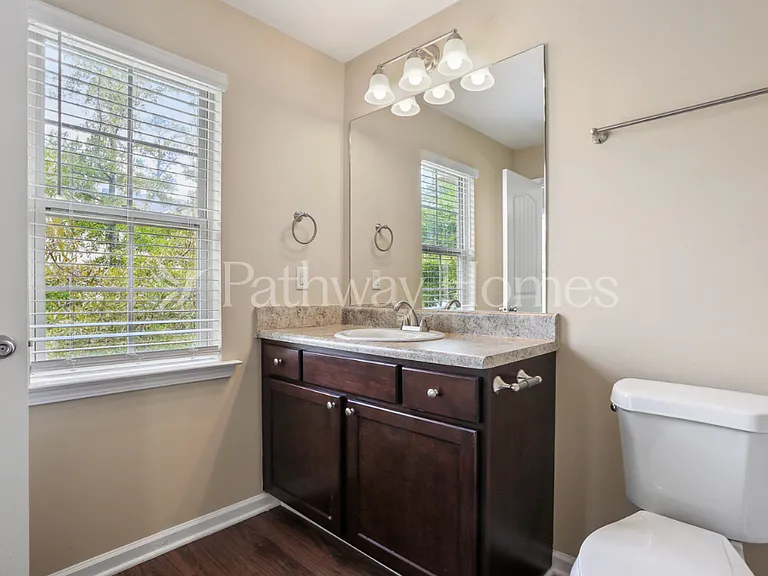 3039 Bonnes Dr — Photo 15
