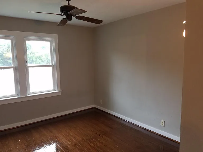 2320 Main St — Photo 8