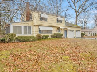 72 Hillside Dr, Ellington, CT 06029