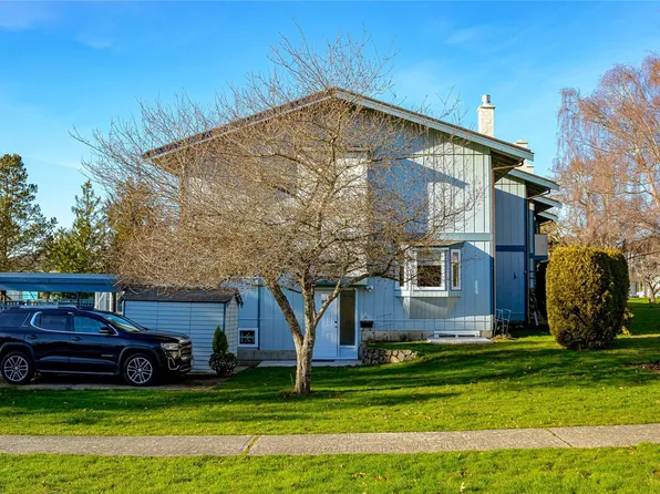 3987 Gordon Head Rd #57, Saanich, BC V8N 3X5