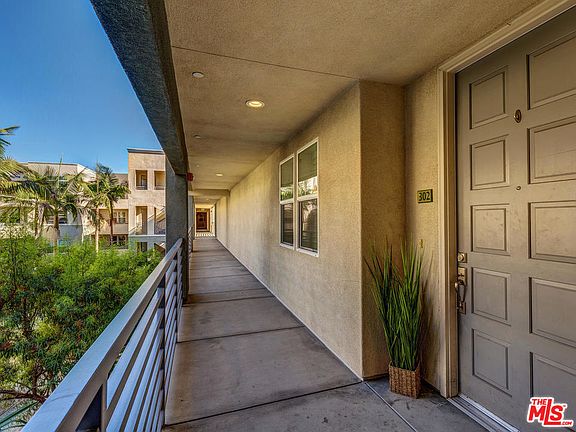 3rd image of 7100 Playa Vista Dr APT 302