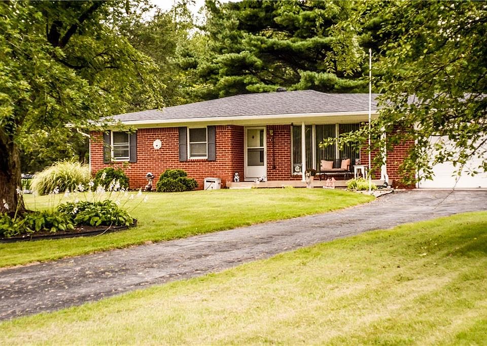 1st image of 11150 Echo Crest Dr W