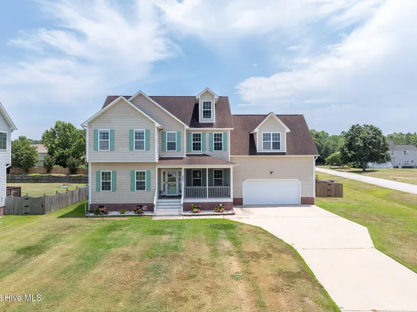 600 Willbrook Circle, Sneads Ferry, NC 28460