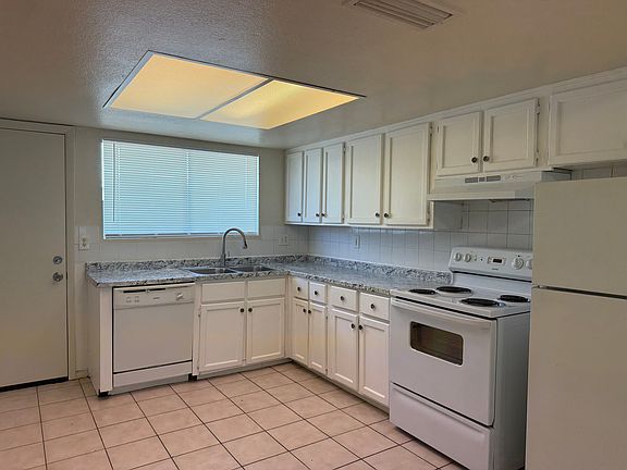 2nd image of 3363 W Harmont Dr Unit 2