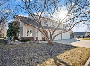 5221 Village Run Ave #1001-DES, Des Moines, IA 50317