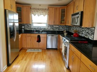 20 Holiday Rd, Ortley Beach, NJ 08751