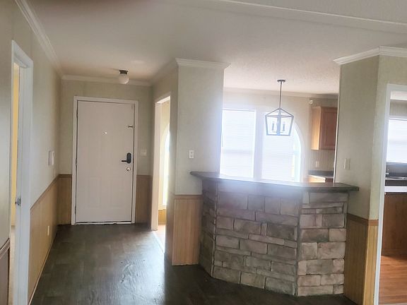 5th image of 142 Odell Dr